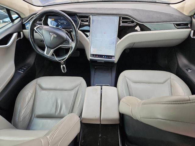 Photo 8 from auction – 2016 TESLA MODEL S with VIN 5YJSA1E2XGF133074