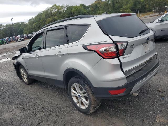 Photo 2 from auction – 2017 FORD ESCAPE SE with VIN 1FMCU9G91HUE62349