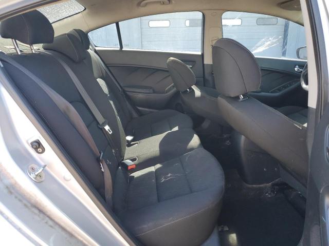 Photo 10 from auction – 2016 KIA FORTE LX with VIN KNAFK4A69G5594970