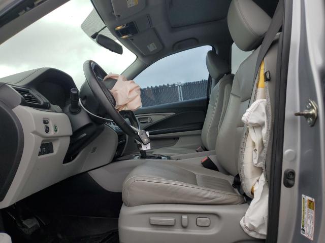 Photo 7 from auction – 2019 HONDA RIDGELINE with VIN 5FPYK2F54KB001417