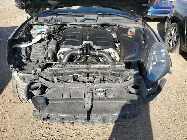 Photo 11 from auction – 2018 PORSCHE CAYENNE S with VIN WP1AB2A22JLA60676