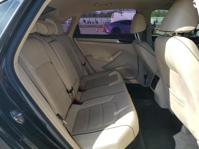 Photo 10 from auction – 2017 VOLKSWAGEN PASSAT SE with VIN 1VWBT7A31HC080322