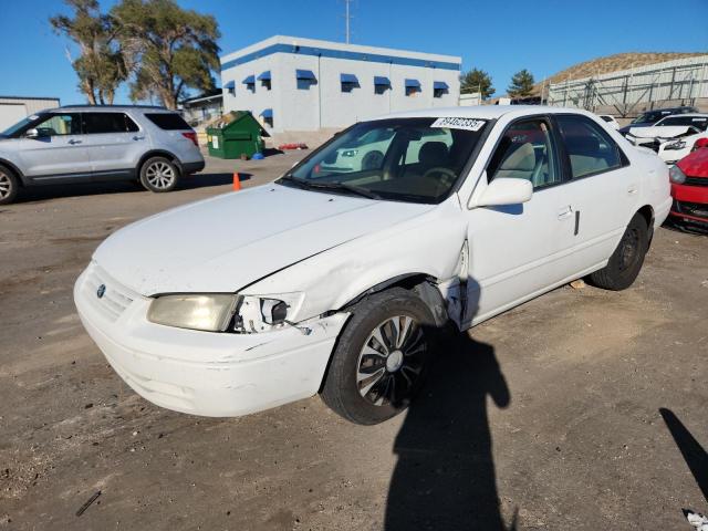 TOYOTA CAMRY CE 1998 with VIN 4T1BF22K8WU073647 - Photo from auction