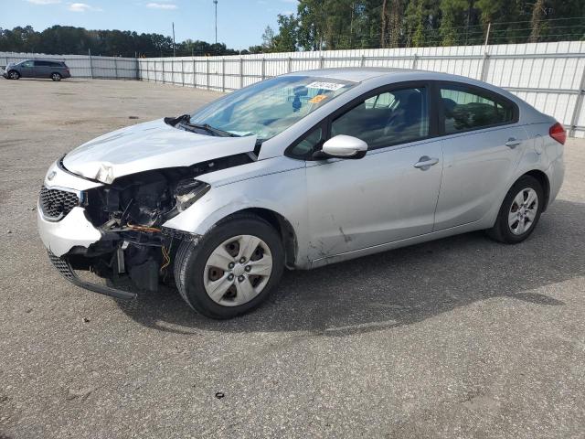 KIA FORTE LX 2016 with VIN KNAFK4A68G5588061 - Photo from auction