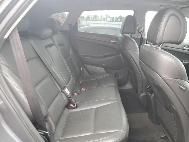 Photo 11 from auction – 2017 HYUNDAI TUCSON LIM with VIN KM8J33A2XHU369879