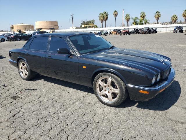 Photo 4 from auction – 2002 JAGUAR XJR with VIN SAJDA15B82MF49279