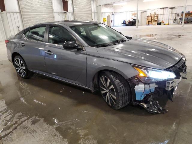 Photo 4 from auction – 2019 NISSAN ALTIMA SR with VIN 1N4BL4CW9KN320839