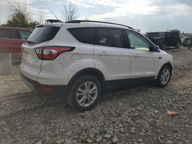 Photo 3 from auction – 2017 FORD ESCAPE SE with VIN 1FMCU0GD4HUD19699
