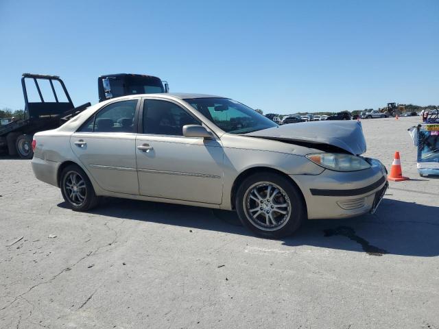 Photo 4 from auction – 2005 TOYOTA CAMRY LE with VIN 4T1BE32K85U098202
