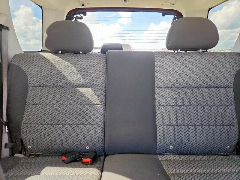 Photo 10 from auction – 2004 FORD ESCAPE XLT with VIN 1FMYU03154KA97343