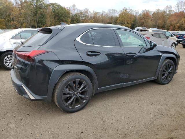 Photo 3 from auction – 2019 LEXUS UX 200 with VIN JTHY3JBH3K2006013