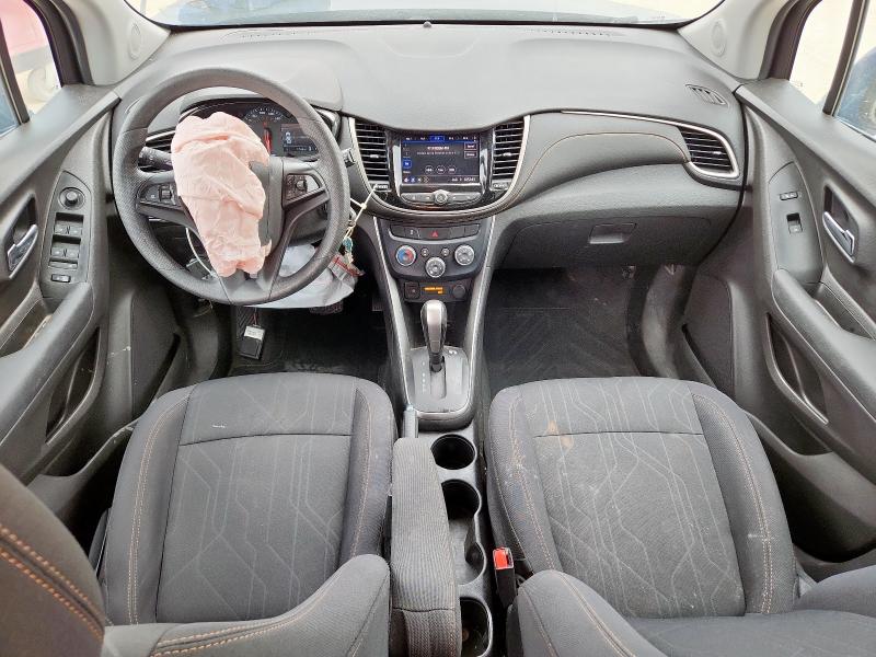 Photo 8 from auction – 2020 CHEVROLET TRAX 1LT with VIN 3GNCJLSB4LL323377