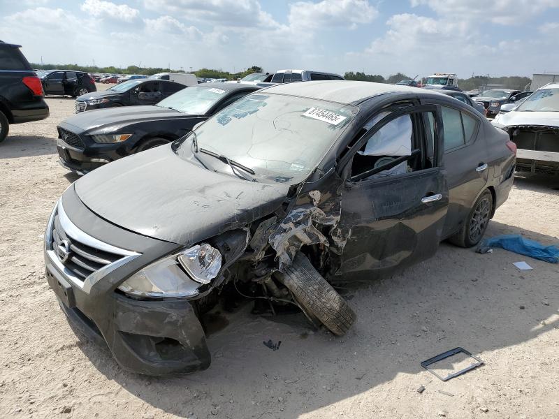NISSAN VERSA S 2015 with VIN 3N1CN7AP3FL940598 - Photo from auction