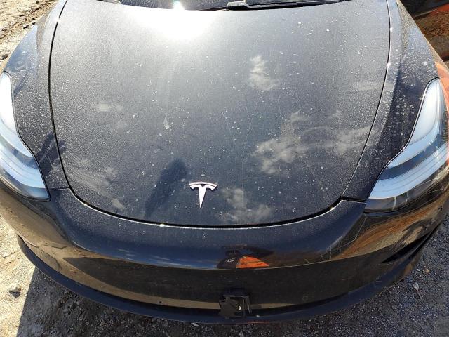 Photo 11 from auction – 2018 TESLA MODEL 3 with VIN 5YJ3E1EB3JF170435
