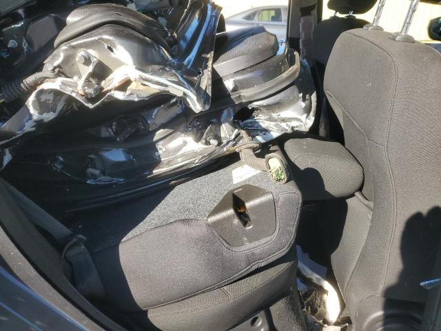 Photo 10 from auction – 2015 FORD FOCUS SE with VIN 1FADP3K23FL209937