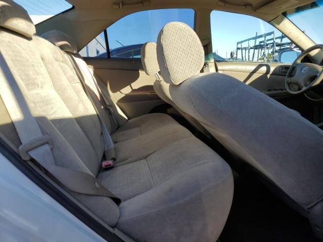 Photo 10 from auction – 2002 TOYOTA CAMRY LE with VIN 4T1BE32K52U095379