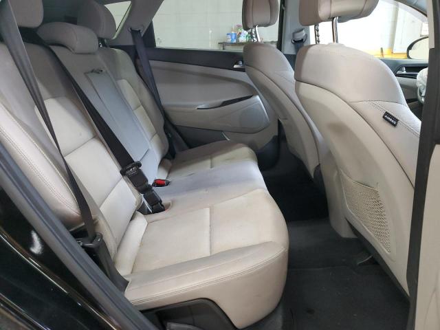 Photo 11 from auction – 2016 HYUNDAI TUCSON SE with VIN KM8J23A49GU165318