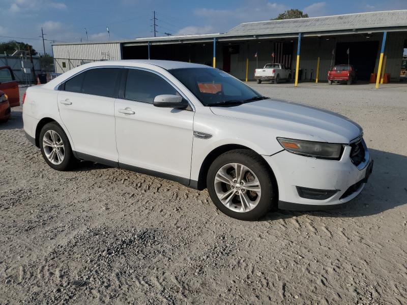 Photo 4 from auction – 2014 FORD TAURUS SEL with VIN 1FAHP2E81EG137395