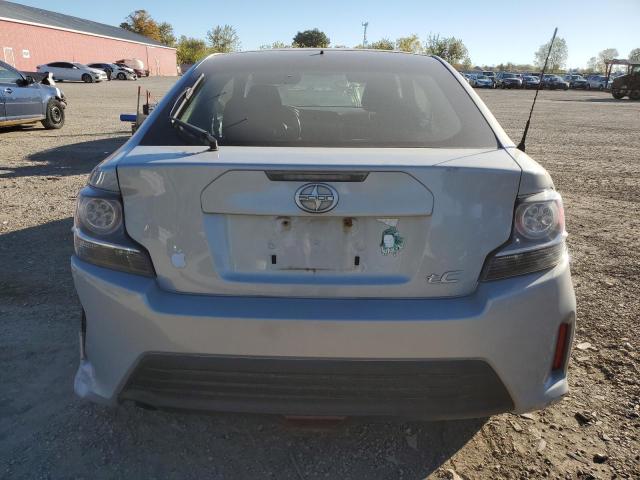 Photo 6 from auction – 2014 TOYOTA SCION TC with VIN JTKJF5C71E3069528
