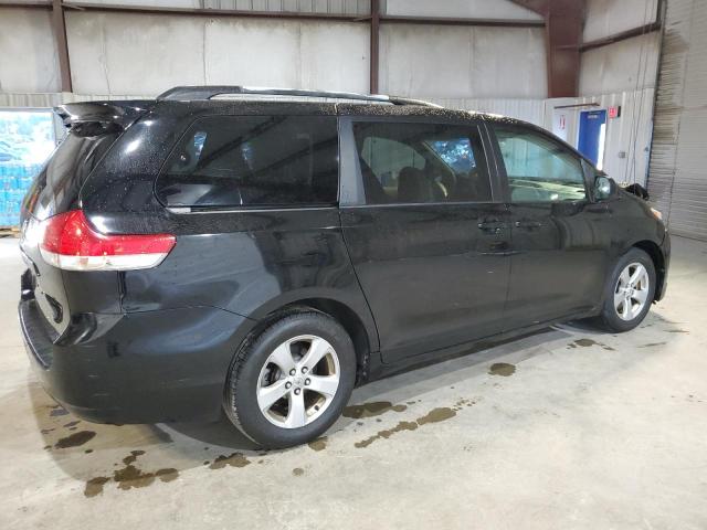 Photo 3 from auction – 2011 TOYOTA SIENNA LE with VIN 5TDKK3DC7BS069826