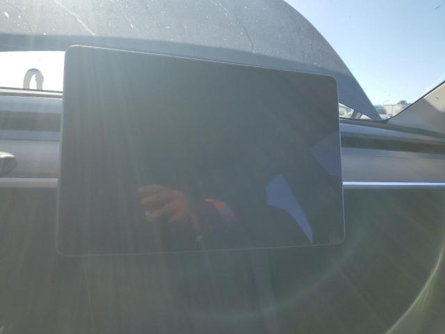 Photo 9 from auction – 2025 TESLA MODEL Y with VIN 7SAYGAEE0SF224482