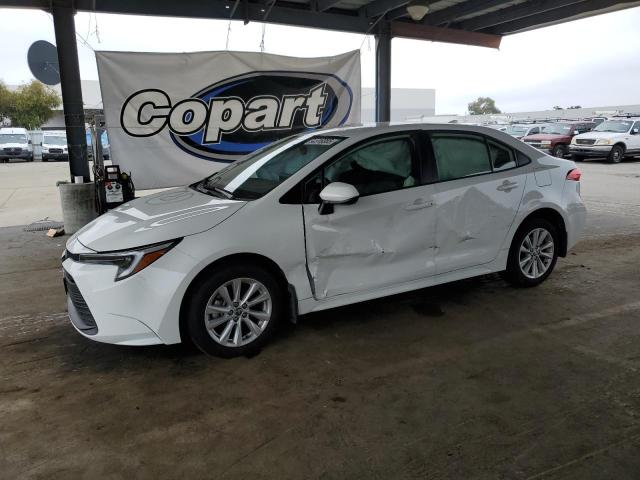 TOYOTA COROLLA LE 2024 with VIN JTDBCMFE1R3035085 - Photo from auction