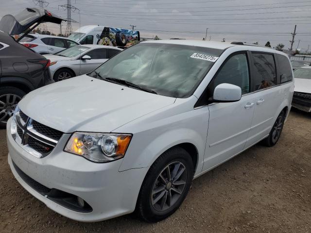 DODGE GRAND CARA 2017 z numerem VIN 2C4RDGCG0HR787501 - Zdjęcie z aukcji