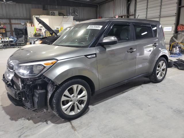 KIA SOUL + 2015 with VIN KNDJP3A59F7184463 - Photo from auction