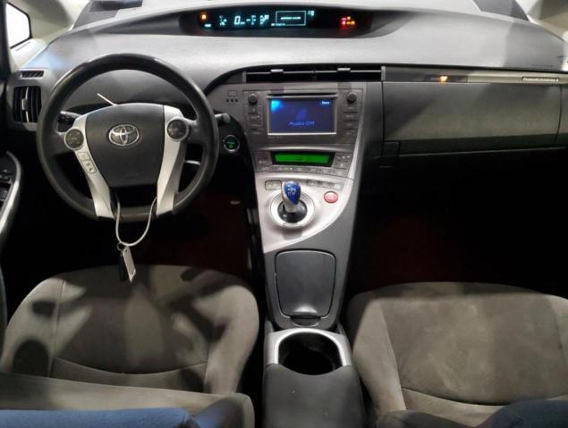 Photo 8 from auction – 2013 TOYOTA PRIUS PLUG with VIN JTDKN3DP2D3036330