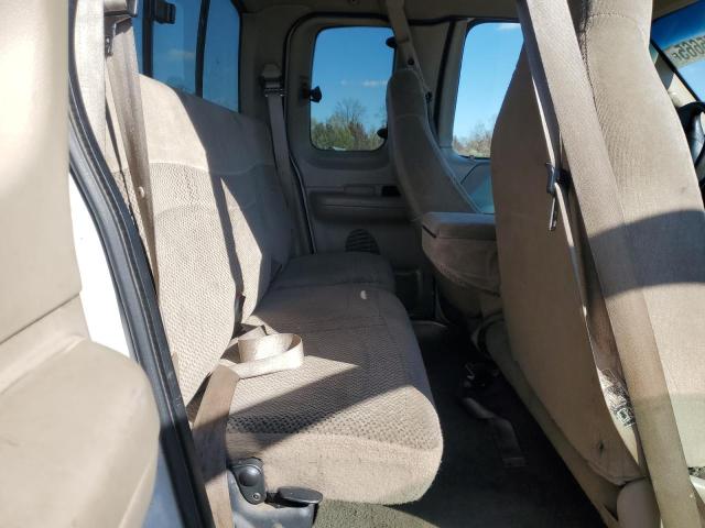 Photo 10 from auction – 2000 FORD F150 with VIN 1FTRX18L3YKA63200