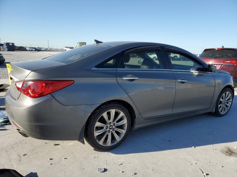 Photo 3 from auction – 2013 HYUNDAI SONATA SE with VIN 5NPEC4AC0DH806751