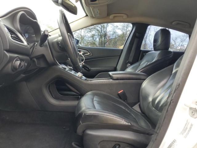 Photo 7 from auction – 2016 CHRYSLER 200 LIMITE with VIN 1C3CCCAB9GN184975