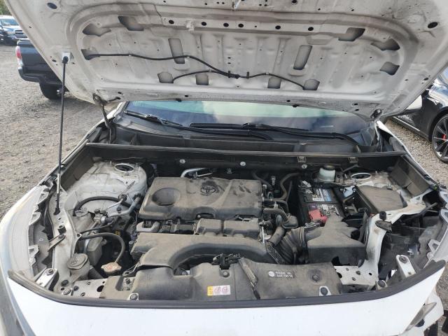 Photo 12 from auction – 2019 TOYOTA RAV4 LE with VIN JTMG1RFV4KD018354