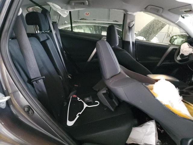 Photo 11 from auction – 2017 TOYOTA RAV4 LE with VIN JTMBFREV1HJ140547