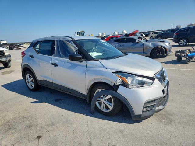 Photo 4 from auction – 2020 NISSAN KICKS S with VIN 3N1CP5BV0LL556432