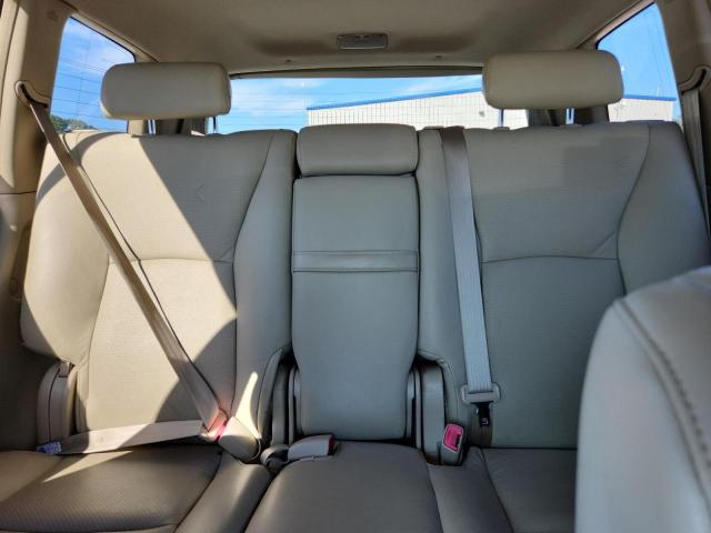 Photo 10 from auction – 2006 TOYOTA HIGHLANDER with VIN JTEEW21A860012523