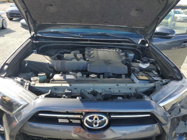 Photo 12 from auction – 2022 TOYOTA 4RUNNER SR with VIN JTEFU5JR5N5272686