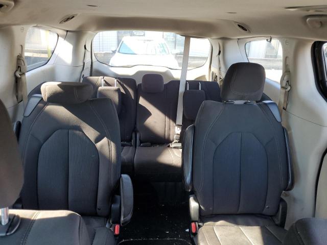 Photo 10 from auction – 2017 CHRYSLER PACIFICA L with VIN 2C4RC1CG9HR815957