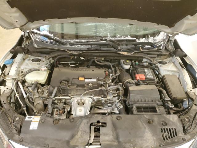 Photo 11 from auction – 2017 HONDA CIVIC EX with VIN 2HGFC2F84HH036292