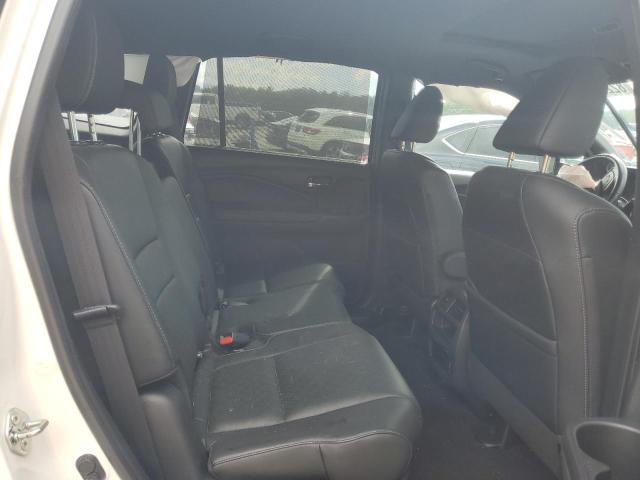 Photo 11 from auction – 2019 HONDA PASSPORT E with VIN 5FNYF7H5XKB003518