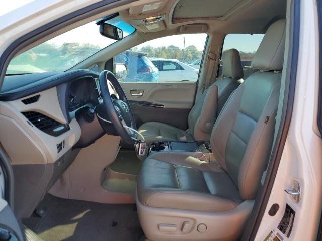 Photo 7 from auction – 2017 TOYOTA SIENNA XLE with VIN 5TDYZ3DC7HS784197