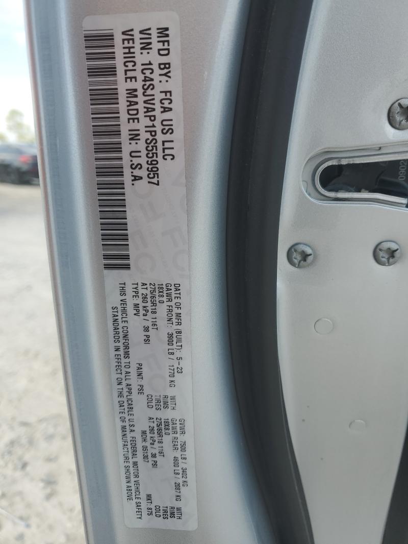 Photo 14 from auction – 2023 JEEP WAGONEER S with VIN 1C4SJVAP1PS559957