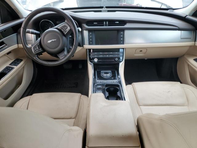 Photo 8 from auction – 2017 JAGUAR XF PREMIUM with VIN SAJBD4BV3HCY29086