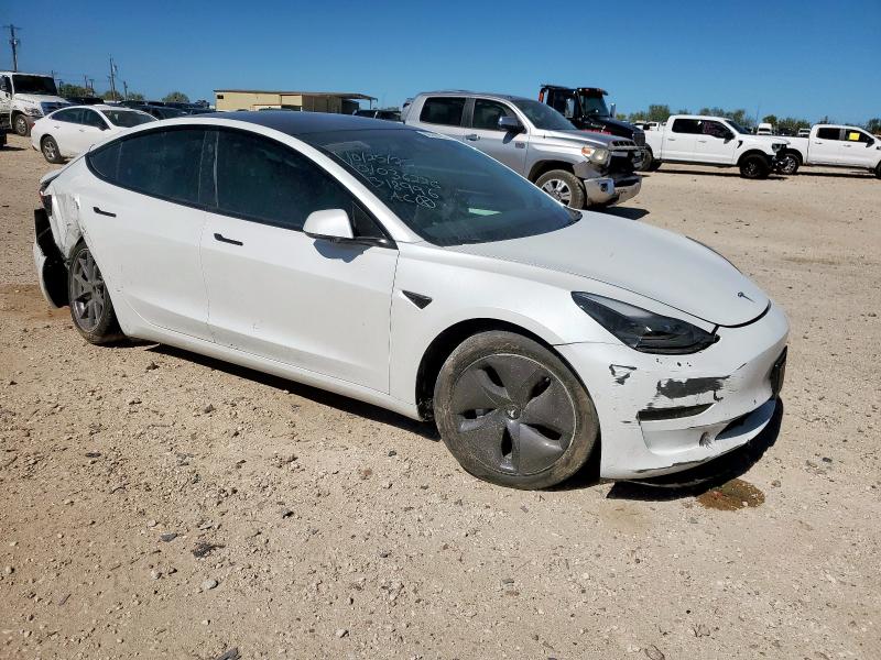 Photo 4 from auction – 2022 TESLA MODEL 3 with VIN 5YJ3E1EB9NF318996
