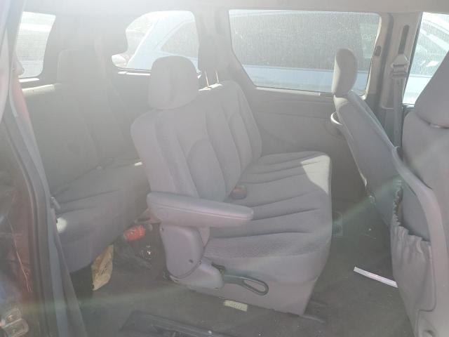 Photo 11 from auction – 2005 CHRYSLER TOWN & COU with VIN 1C4GP45R45B417836