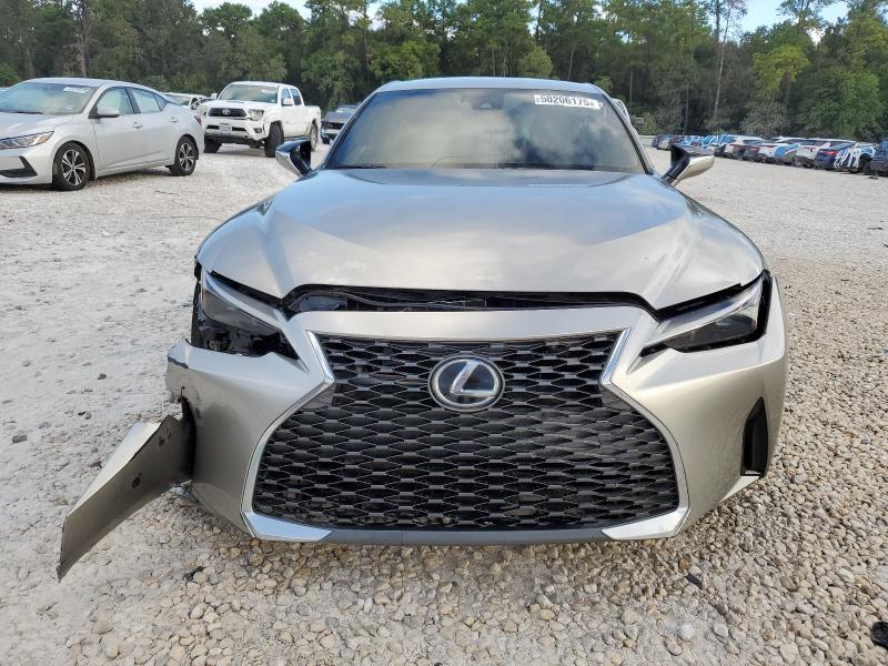 Photo 5 from auction – 2021 LEXUS IS 300 with VIN JTHAA1D22M5116858