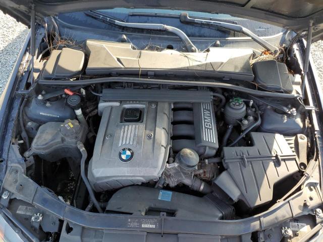 Photo 11 from auction – 2006 BMW 325 with VIN WBAVD13576KV06331
