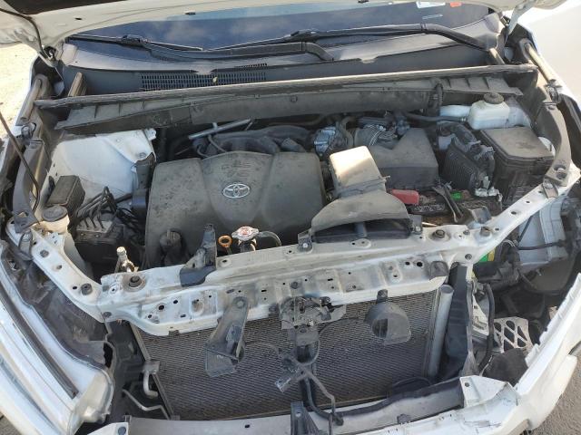 Photo 12 from auction – 2019 TOYOTA HIGHLANDER with VIN 5TDBZRFH4KS737153