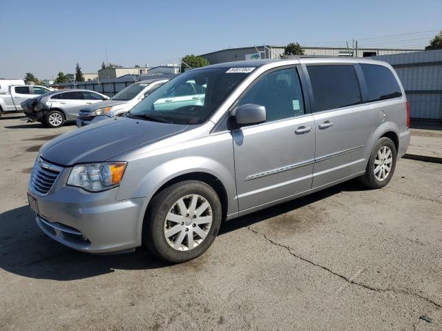 CHRYSLER TOWN AND C 2015 with VIN 2C4RC1BG4FR726005 - Photo from auction