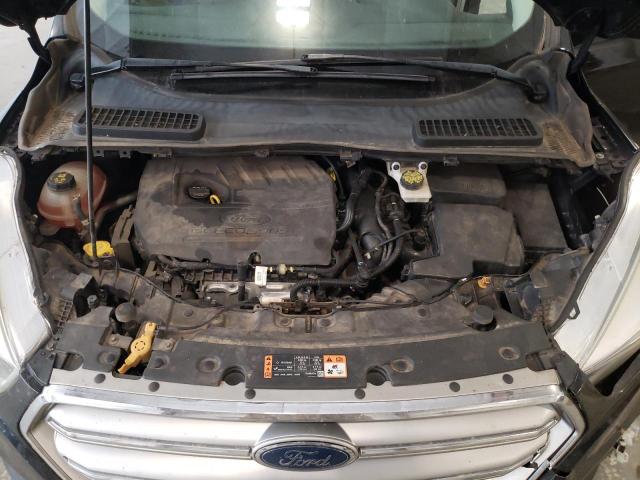 Photo 12 from auction – 2017 FORD ESCAPE SE with VIN 1FMCU9GD4HUC68113
